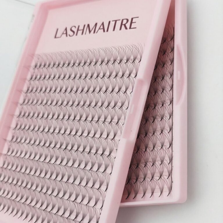 Premade fan lash extensions tray for wholesale lash salons and lash brands