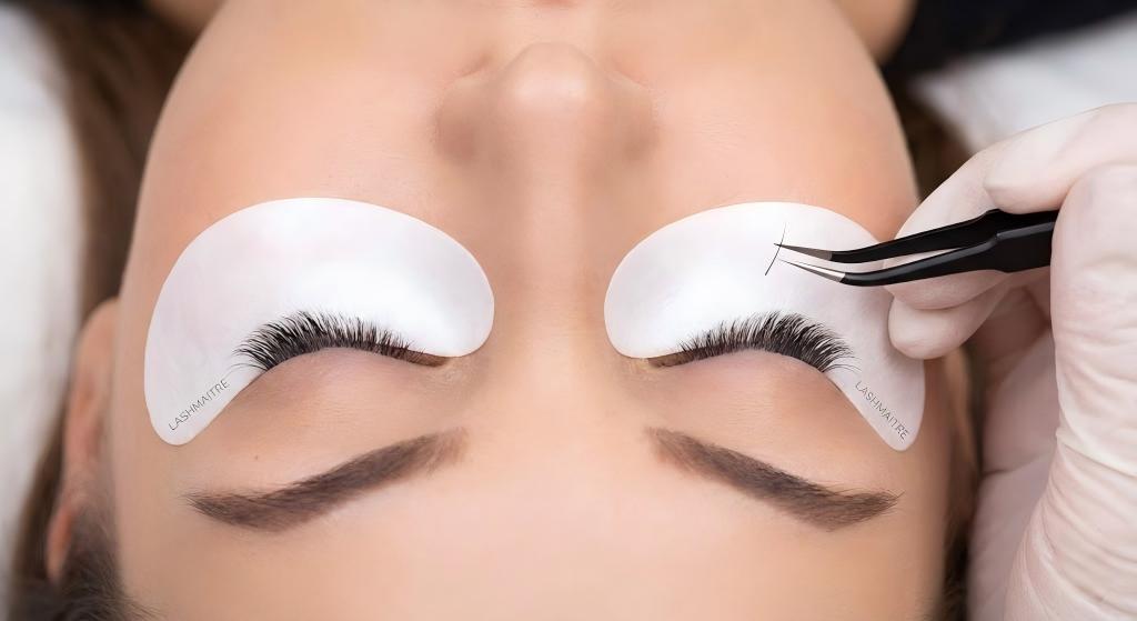 eye pads for eyelash extensions