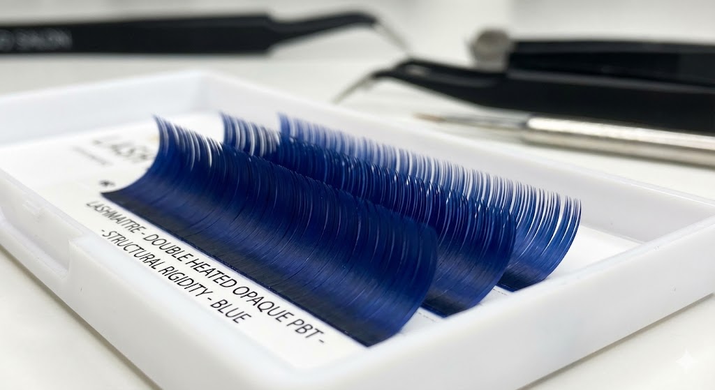eyelash extensions blue