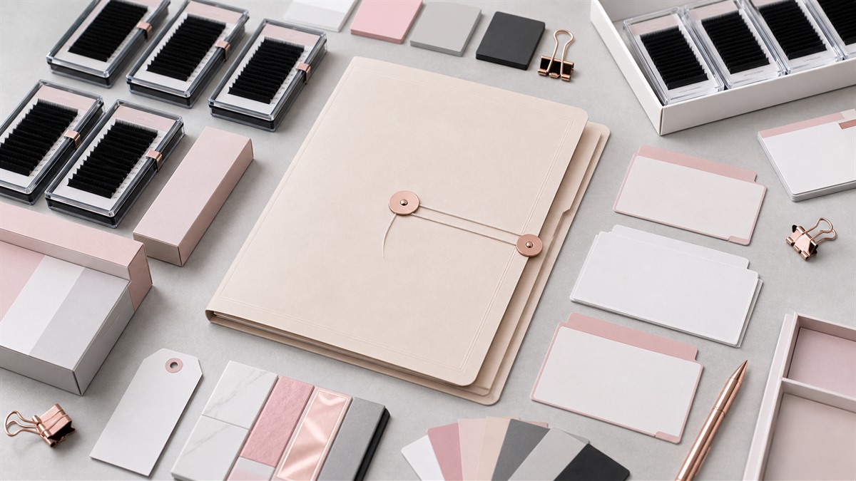 Lash reorder handoff file with extension trays and packaging samples
