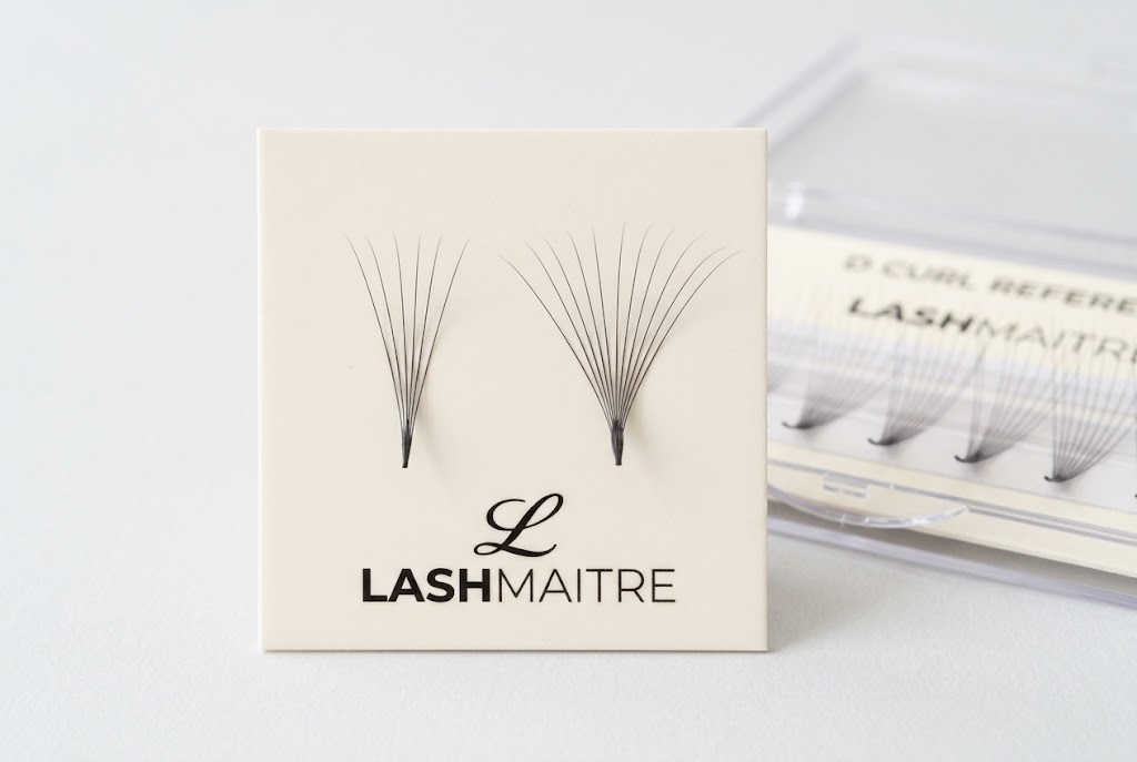 LASHMAITRE narrow closed fan and wider open fan comparison samples
